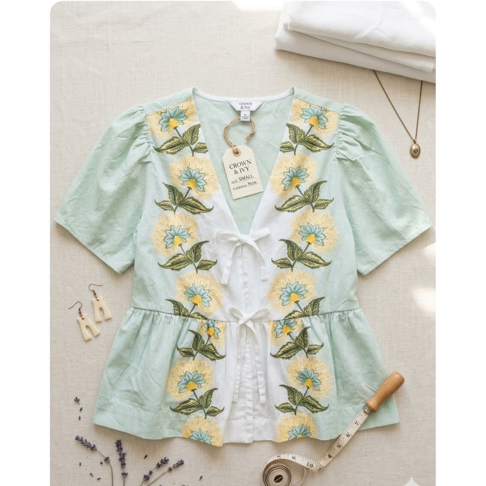 Cottagecore Crown & Ivy Mint Green Floral Embroidered Tie Front Peplum Blouse L